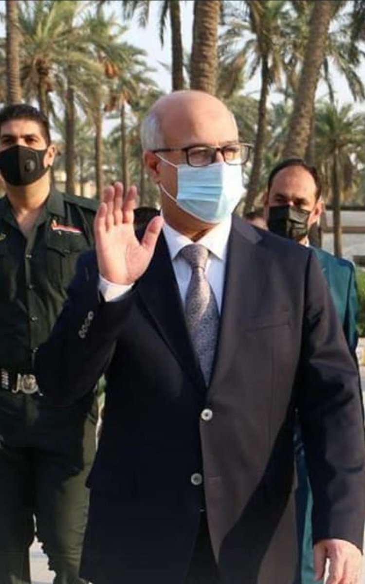 Zainab6999's tweet photo. (كُلكم راعٍ وكُلكم مسؤولٌ عن رعيّته)
#انصفوا_طلبه_السادس_الاعدادي https://t.co/2CgFh0mLLJ