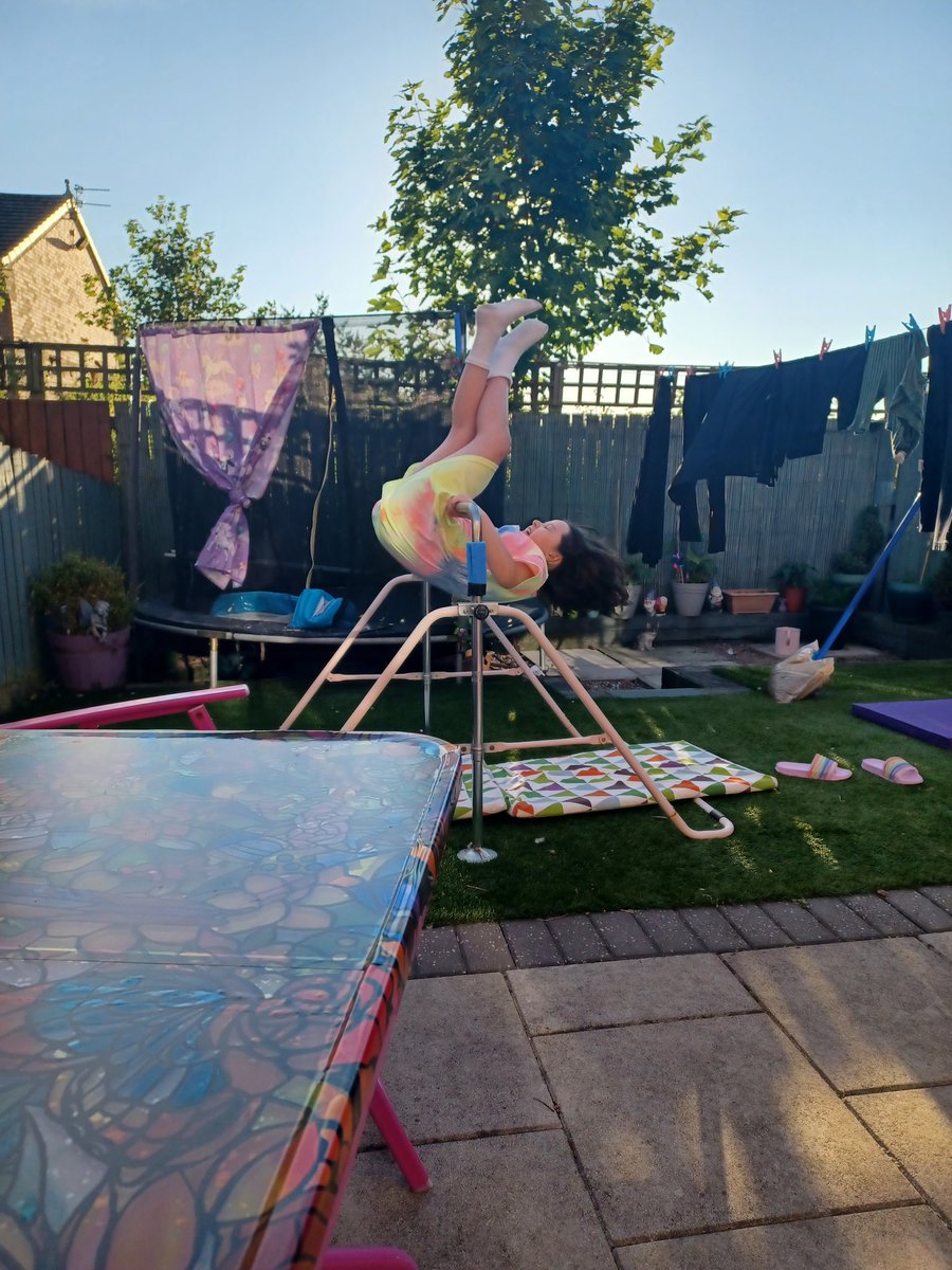 pinkydc's tweet photo. Practising gymnastics tonight, Rosie wanted to to show you her moves @MissMcReStMarys @MrsRisleyStMary https://t.co/IwU6l9C9ke