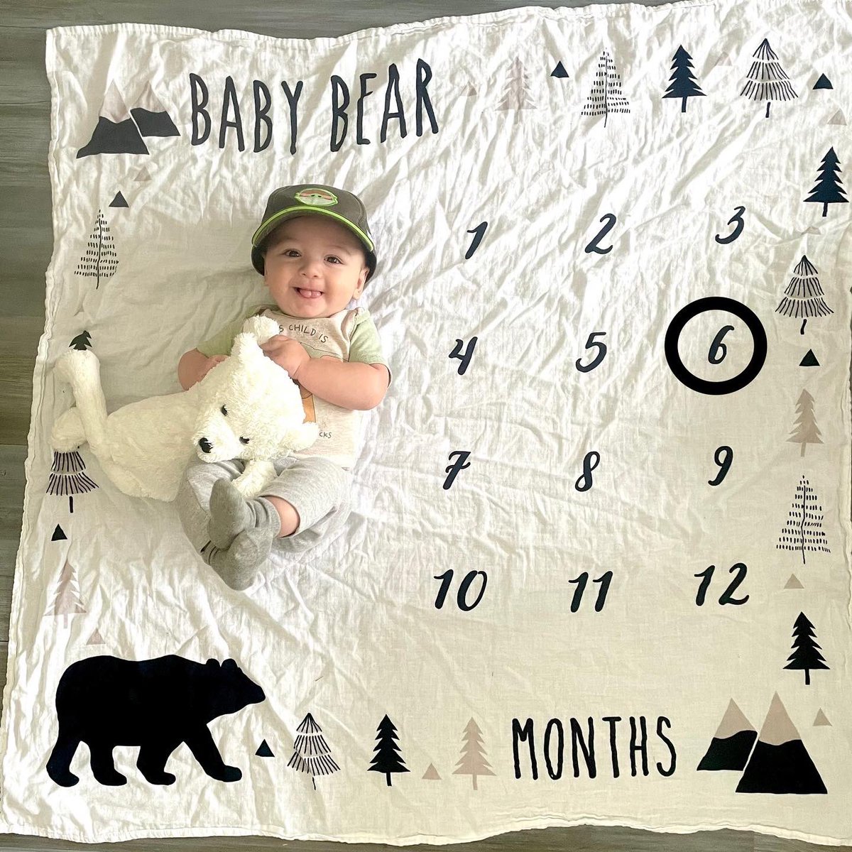 LizzyPalmatier's tweet photo. How is Michael already six months old?! https://t.co/QoufYffTlR