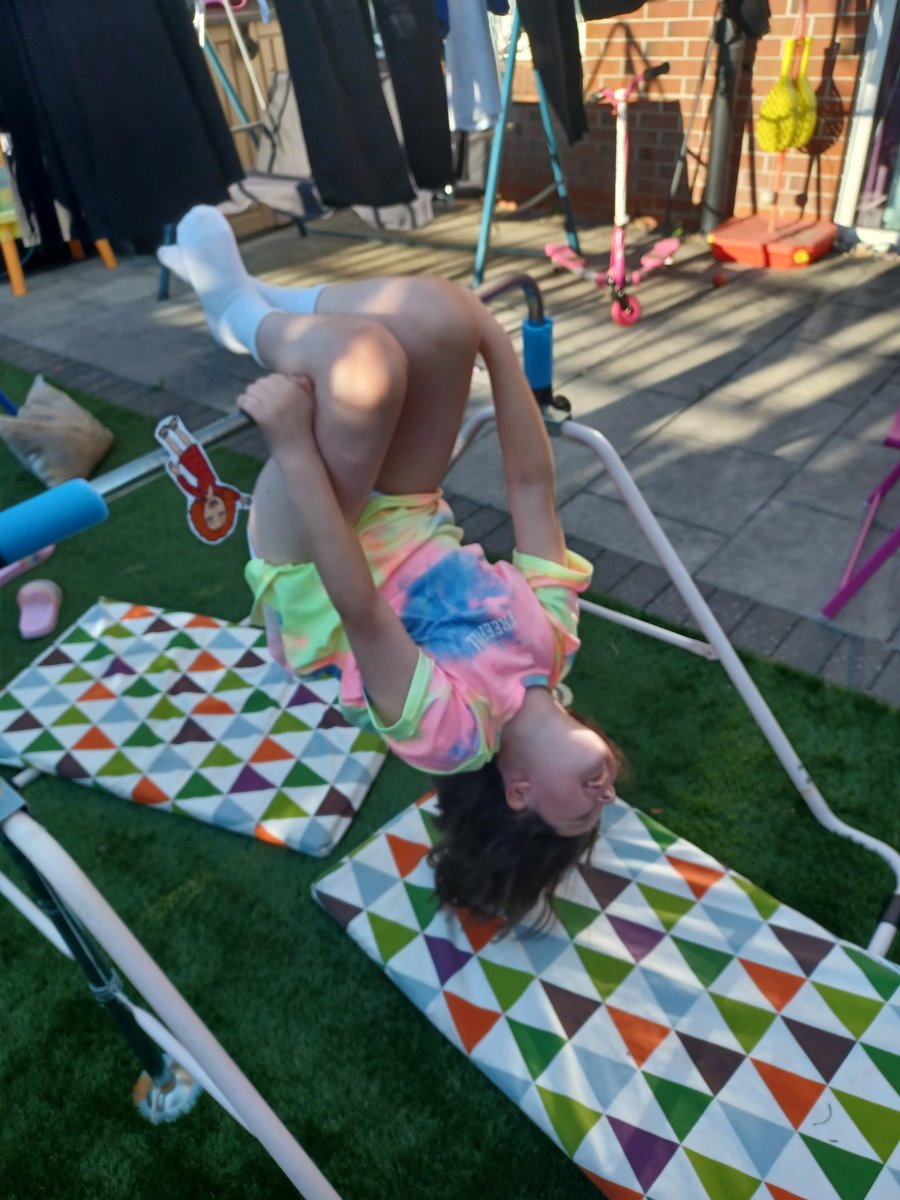 pinkydc's tweet photo. Practising gymnastics tonight, Rosie wanted to to show you her moves @MissMcReStMarys @MrsRisleyStMary https://t.co/IwU6l9C9ke
