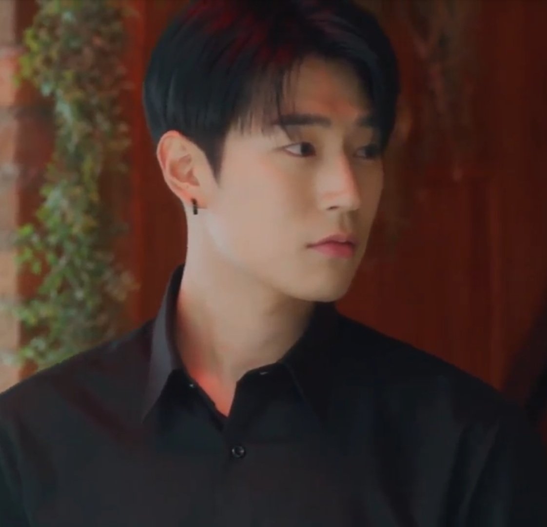 DramalandWorld's tweet image. ESSE HOMEM

#SemanticError
#SemanticErrorEp5