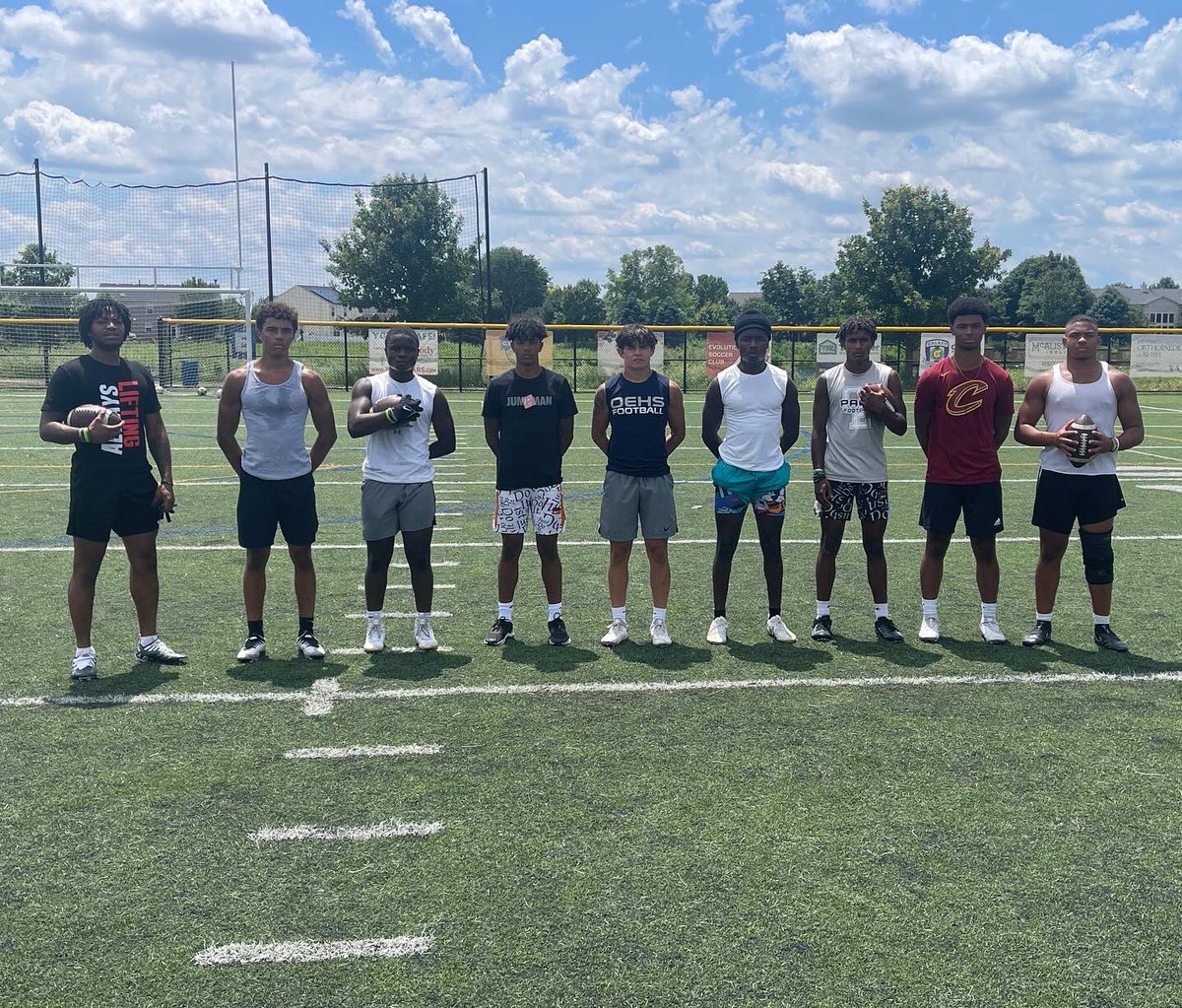 mj_sbbm4keys's tweet photo. SBBM•🦍•FOA•4L @RHADARIOUSx2 @cwilliamsx23 @IAlexander28 @mxparrott3 @rpurch21 @5kk_ronn(in•2•Pix) “Grrrrind•Over•HYPE” #SBBM #4KTS #HungrybutHumble #LOE #FOA #TTP #Hybridathletes 🦍. https://t.co/eYhdXHSwCQ