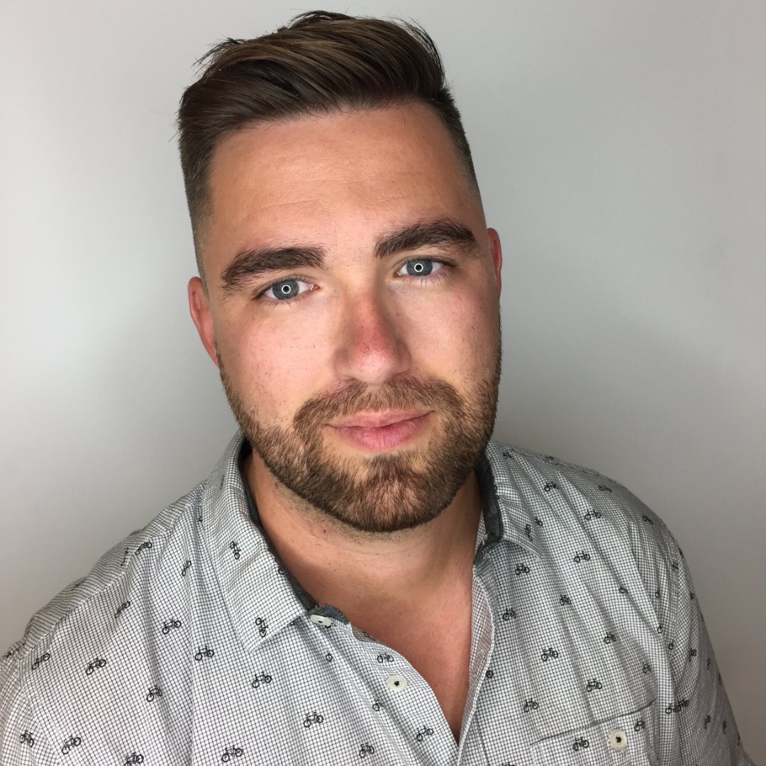 azopera's tweet photo. Meet Clayton Rodney, Arizona Opera's new Director of Production!
Coming from @edmontonopera in Alberta, Canada, we are thrilled to have Clayton joining the team helping make our 2022/23 Season the best one yet.
#azopera #meetopera https://t.co/qoS9RUHRUU