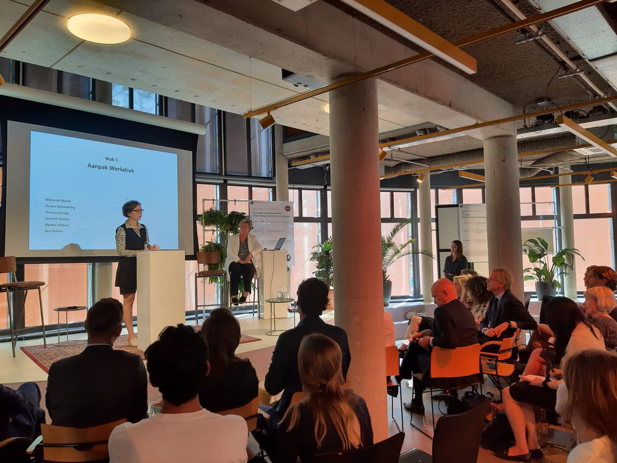 MaaikeVerbree's tweet photo. Vanmiddag mochten Janneke Waelen van LEARN!A en ik pitchen over #werkdruk maatregelen van de @VUamsterdam voor @RHDijkgraaf @MinOCW #socialesteun en belang #OBP voor onderwijs en onderzoek @RecogRewards https://t.co/UgpgTI22j0
