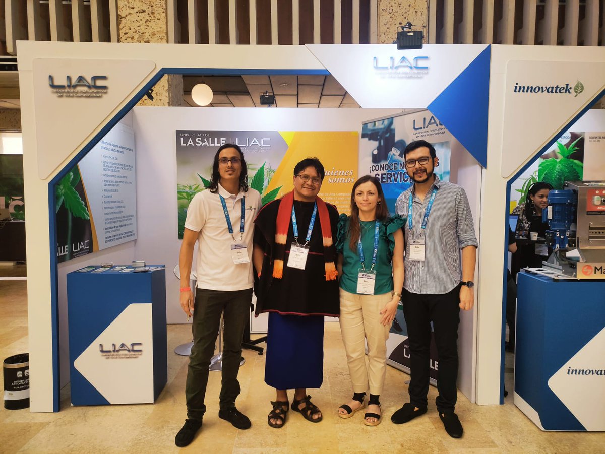 unisalle's tweet photo. ExpoCannaBiz se realizó el pasado 6 y 7 de julio y en este espacio Unisalle presentó sus avances en temas de #cannabismedicinal de la mano del Laboratorio Instrumental de Alta Complejidad - #LIAC 👀🙋🏻♀️💯 Descubre aquí cómo fue esta participación 👉🏻 https://t.co/IWU7c4CBRV 👈🏻 https://t.co/JDxAZmKwBk