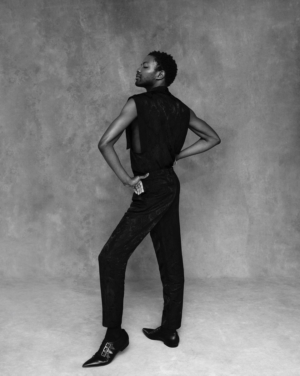 aaronjhurley's tweet photo. Thrilled to be invited to shoot such a special story for @glassmagazine 50th Issue 🤍

‘Introducing 25 for 50 - 25 Creatives poised to become trailblazers in their respective fields, handpicked for our 50th issue anniversary.’ 

First up, Actor #OmariDouglas 🤍 https://t.co/vaMvPSmaBM