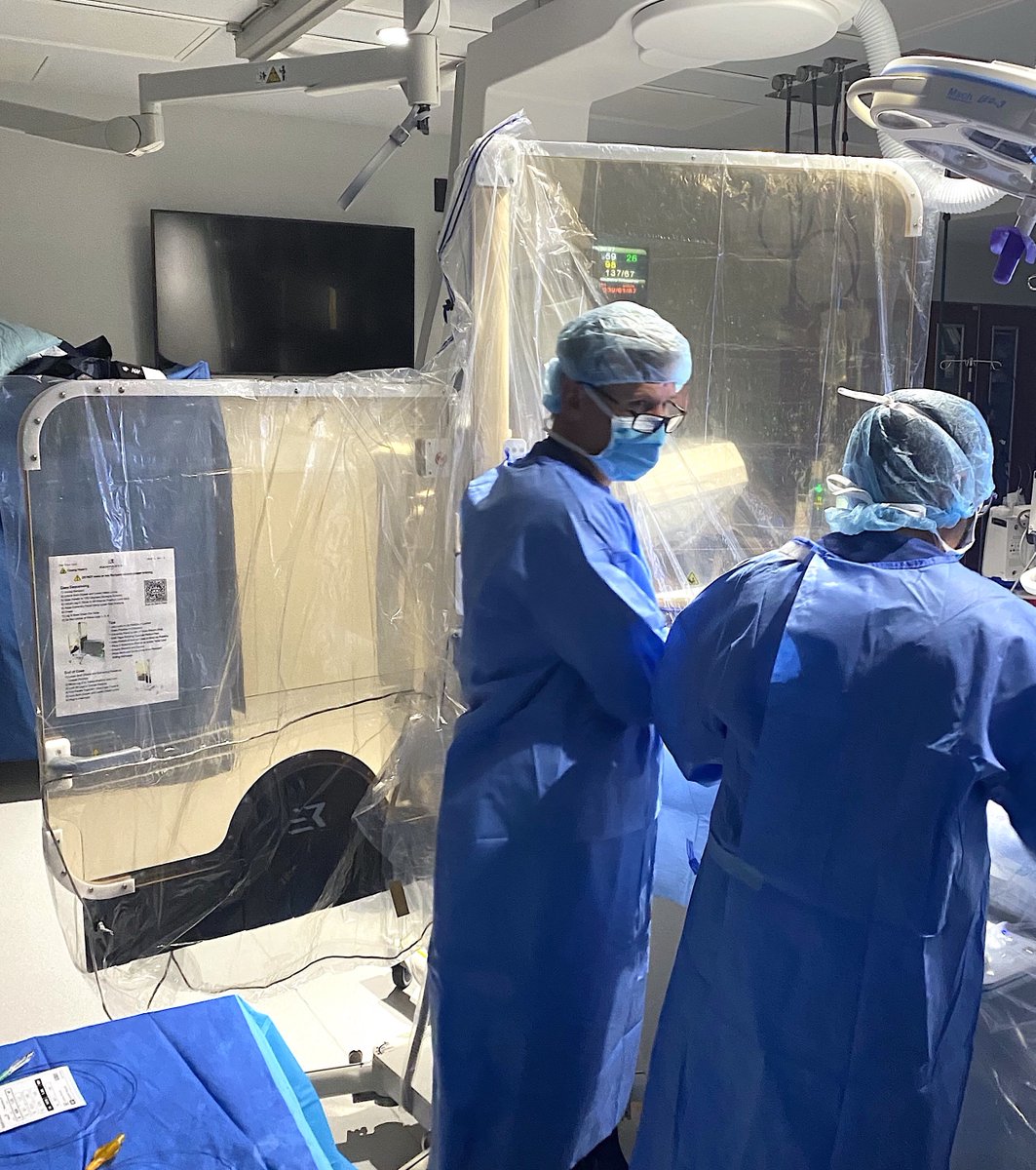 The revolution to reduce radiation and ortho fatigue with @RampartIC has now spread to Kansas! We're honored to work with Dr. Steve Marso and team at Overland Park HCA Midwest. #CathLab #ProtectTheTeam #ShedTheLead rampartic.com/contact-us
