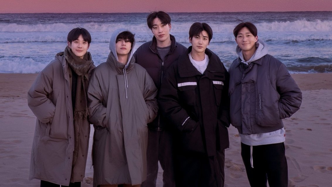 trendsawardseng's tweet photo. ▶️ https://t.co/g6cJ68VkkH

#InTheSoopFriendcation | Teaser Trailer 2 | Disney+

다섯 절친의 힐링 여행 출발합니다! │  [#인더숲우정여행] 2차 티저 예고편

#WoogaSquad #DisneyPlus #V #ParkHyungSik #ParkSeoJoon #Peakboy #ChoiWooShik https://t.co/LZTJlwZCgo
