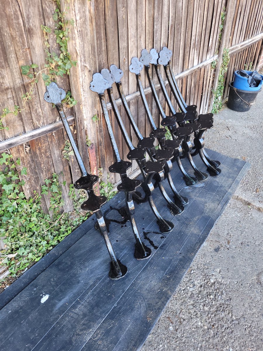 Harrison College tweet media