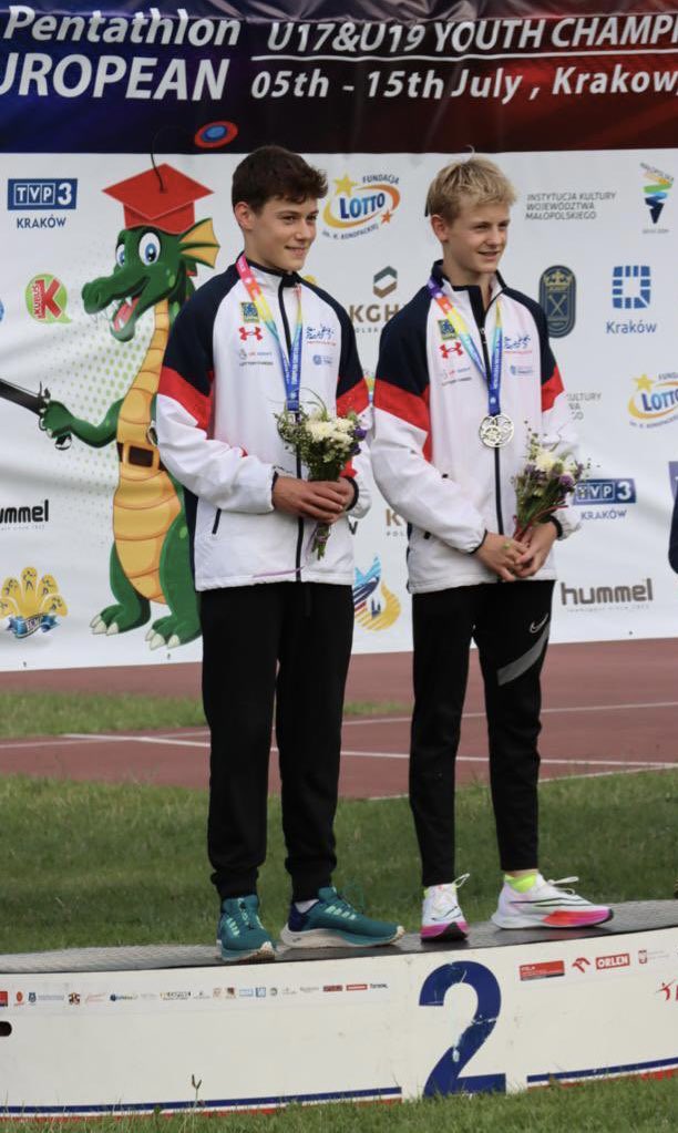 Cara Forrest tweet media