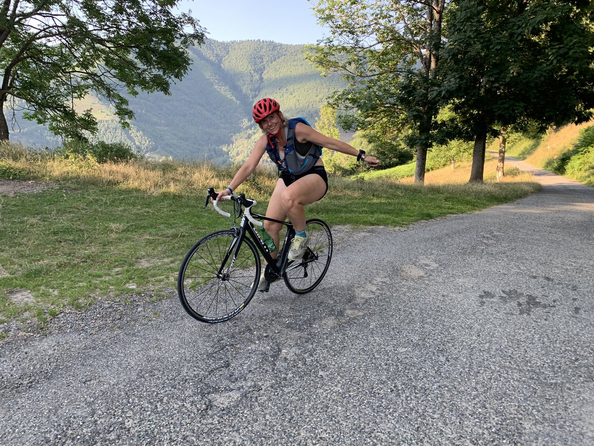 corinne_crabe's tweet photo. Col de ris depuis #arreau boucle en descendant vers #borderes #louron #pyrenees #cols #cyclisme #pirineo https://t.co/U1Kg5RP0Db