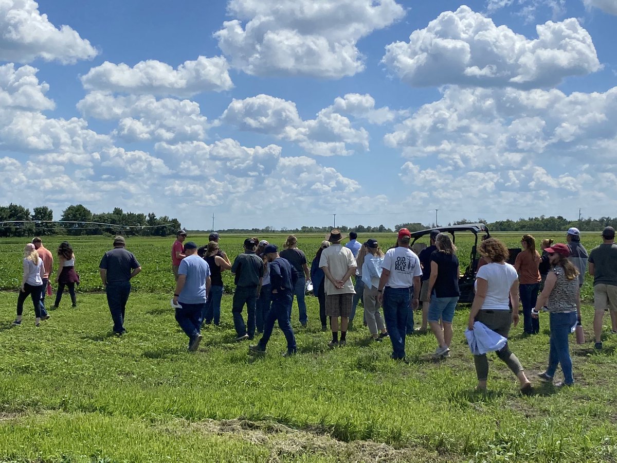 JamesFrey21's tweet photo. Enjoying the blue sky at #CMCDC field day for watershed management. @MBGovAg @CropCentres @Haider_Carberry https://t.co/igszc7Qq8N