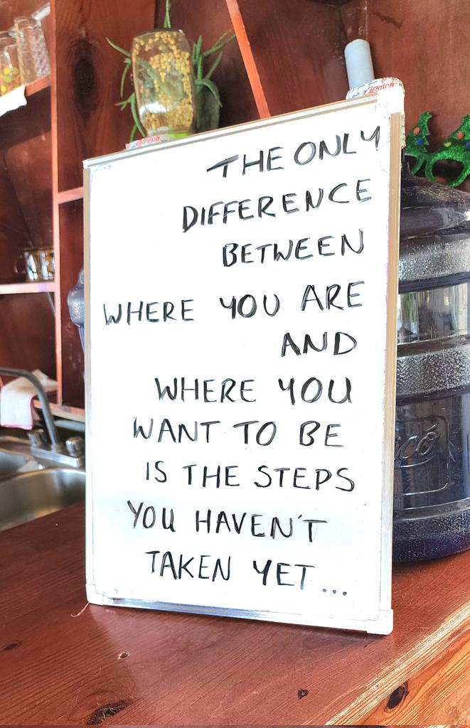 prof_anahi's tweet image. Just saying... #BeYourself #evolvingways #BeingHuman