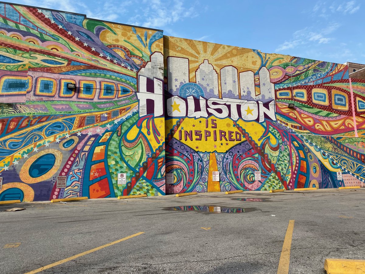 KGBTexas tweet media