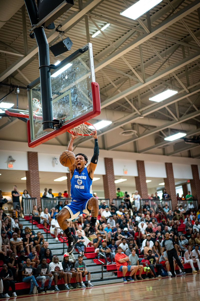 Tre3Jones's tweet photo. Raww x Trizzy 🤞🏽 https://t.co/0Sv1nwavUB