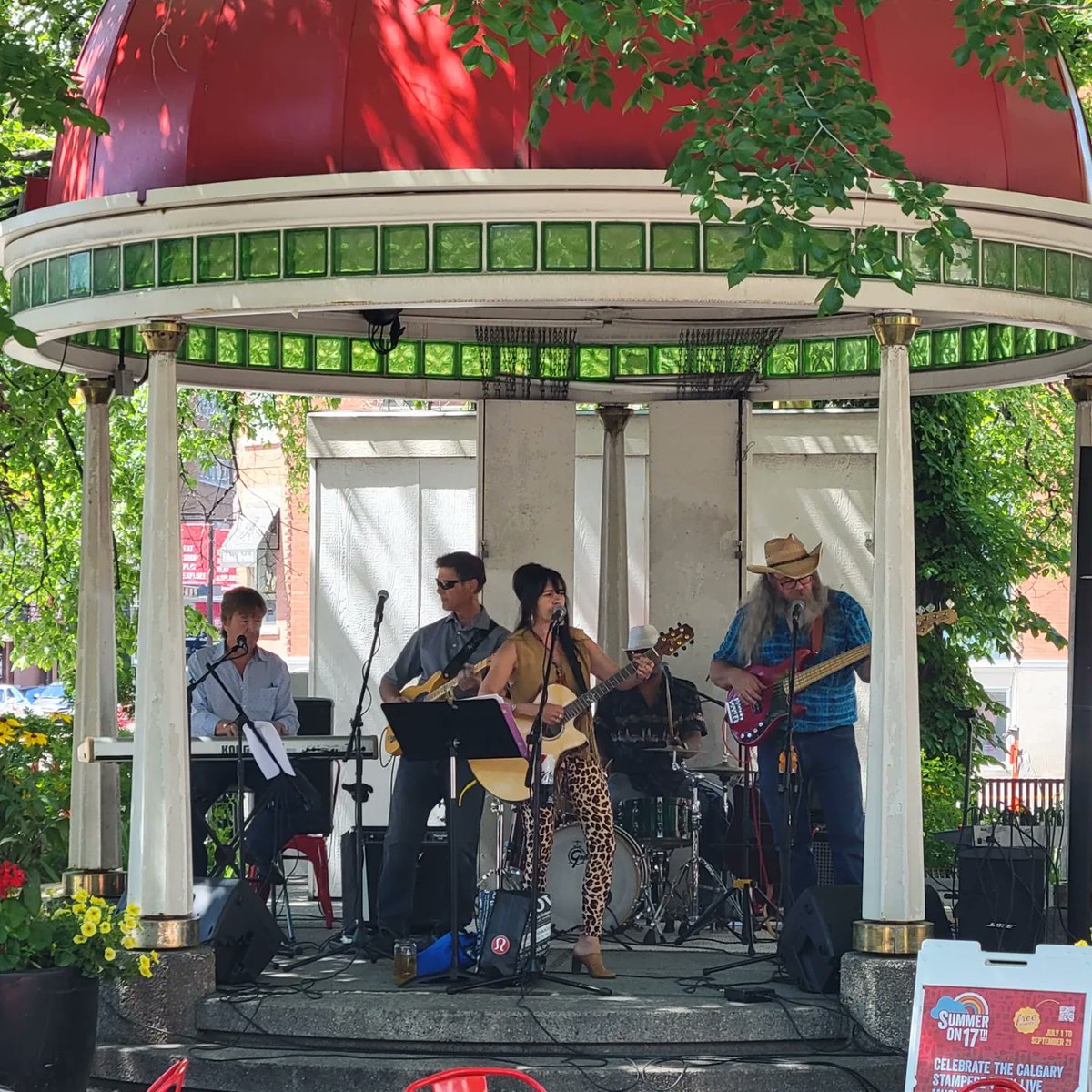 Day 6 of Stampede in Tompkins Park 17th Ave SW @Lulahh with the Crew head down to the park they are preforming 1 till 4pm #calgarystampede2022 #yycstampede #17aveswyyc #dmeinc