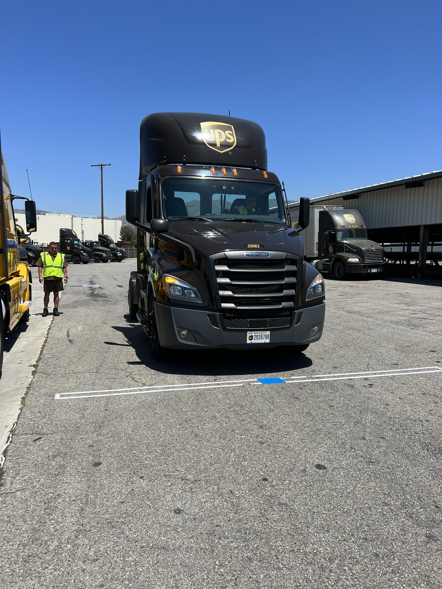 North Feeder Rodeo prep!!@Brownsox1 <a href="/ironUpsManny/">UpsManny</a> <a href="/UPSOntarioDDST/">UPSOntarioDDST</a> <a href="/802safety/">802safety</a> <a href="/UPS_OKC_feeders/">UPS OKC Feeders</a> <a href="/UPSlawnjfeeder/">UPS Lawnside Feeders</a> <a href="/SfecaFeederSfty/">San Fernando</a> <a href="/SGACAFeeder/">San Gabriel Feeder</a> <a href="/UPSCERCAsafety/">Cerritos Feeder Safety Team</a> <a href="/SanDiegoFeeder/">UPS San Diego Feeder</a> <a href="/upsempireddst/">UPS Empire Feeder DDST</a> <a href="/bell_feeder_ups/">Bell_feeder_safety</a> <a href="/divine2wincom/">Trina Norman</a>