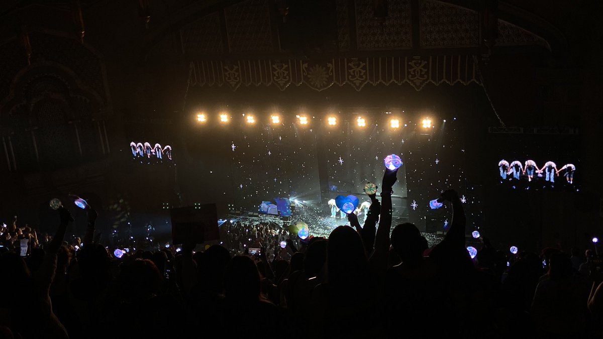 jσч ࣪ 𖣂.⟭⟬ BTS Tampa 4/26💜 tweet media