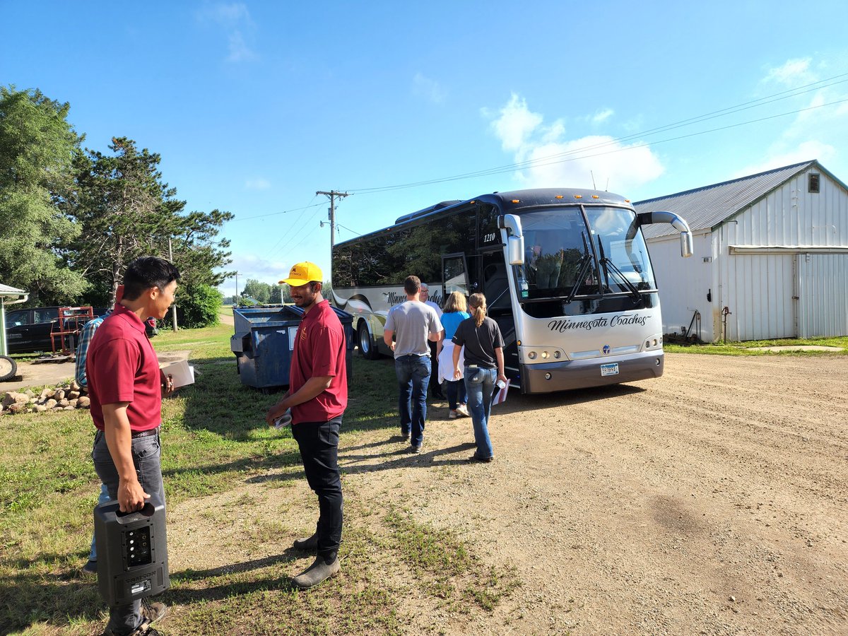 UMNweeds's tweet photo. 2022 UMN Weed Management Field Day... all, thanks for attending! Great turnout and good discussions. A lot of background work done by the #UMNweeds team members. 👏 👏  Also, big thanks to Mr. Nicolai and RROC farm staffs. @UMNExt https://t.co/Jgty98fV0a