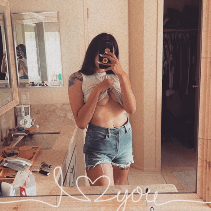 #onlyfans https://t.co/tMKlQ0DBdb<a href="/tag/onlyfans"class="tags">#onlyfans</a>