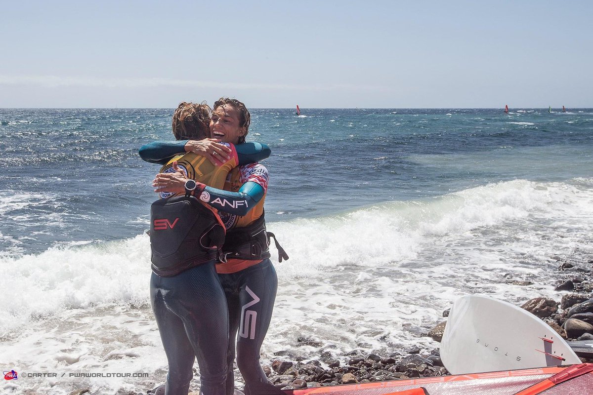 morenotwins tweet media