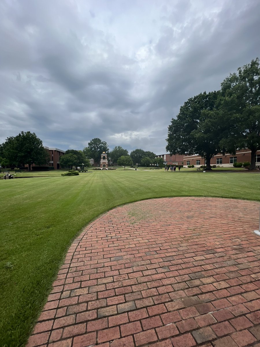 HE_Decoded's tweet photo. Day 2 of SACAC’s Summer Seminar: @WingateUniv &amp; @QueensUniv! #CollegeCounseling #HEDecoded @SACAC_Info @ColumbusHS_Mia https://t.co/L5idPEppMi
