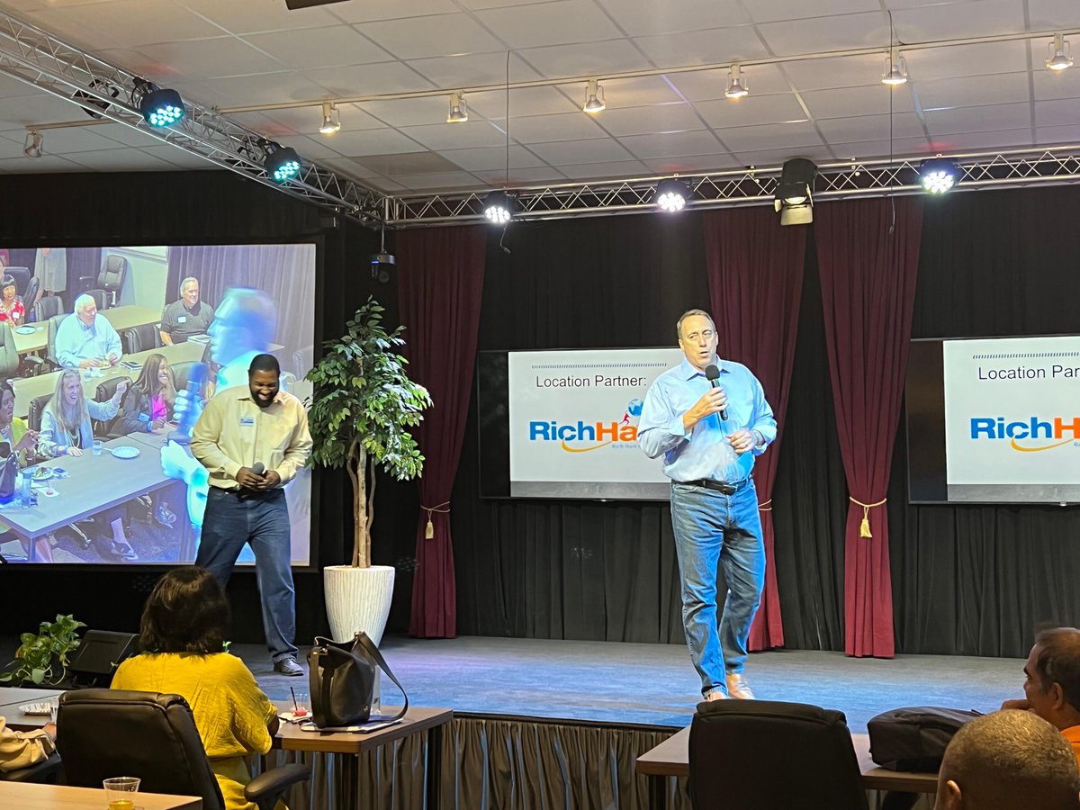 RichHart1's tweet image. Recap of Circle of Firms event last night!&quot;If you don&apos;t own it you can&apos;t have .You have to be here to take ownership.Welcome to Circle of Firms&quot;. -Rich Hart See you guys next in August !@Pronetworkerllc #circleoffirms #Atlantanetworkingevents #pronetworking #Richhartglobalstudios