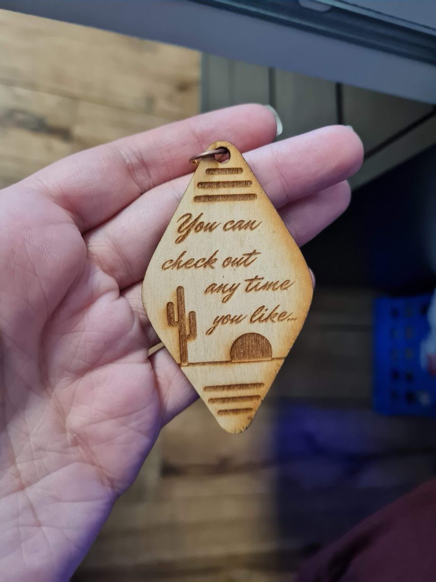 izzybellgee's tweet image. we're trying to clean out the office of spare wood... anyone interested in custom white plywood keychains? im willing to put pretty much anything on them im just out of ideas lmao
examples (including some on the laser at the moment):