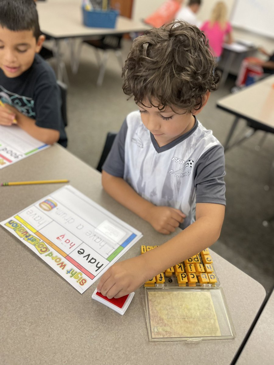 MCorley_ASE's tweet photo. Finished up day 3 of summer school with a few pics that capture a bit of our reading and writing time together. @HumbleISD_ASE #sightwordfun #readwithme #speechbubbleresponse https://t.co/A4WaR5tKq8