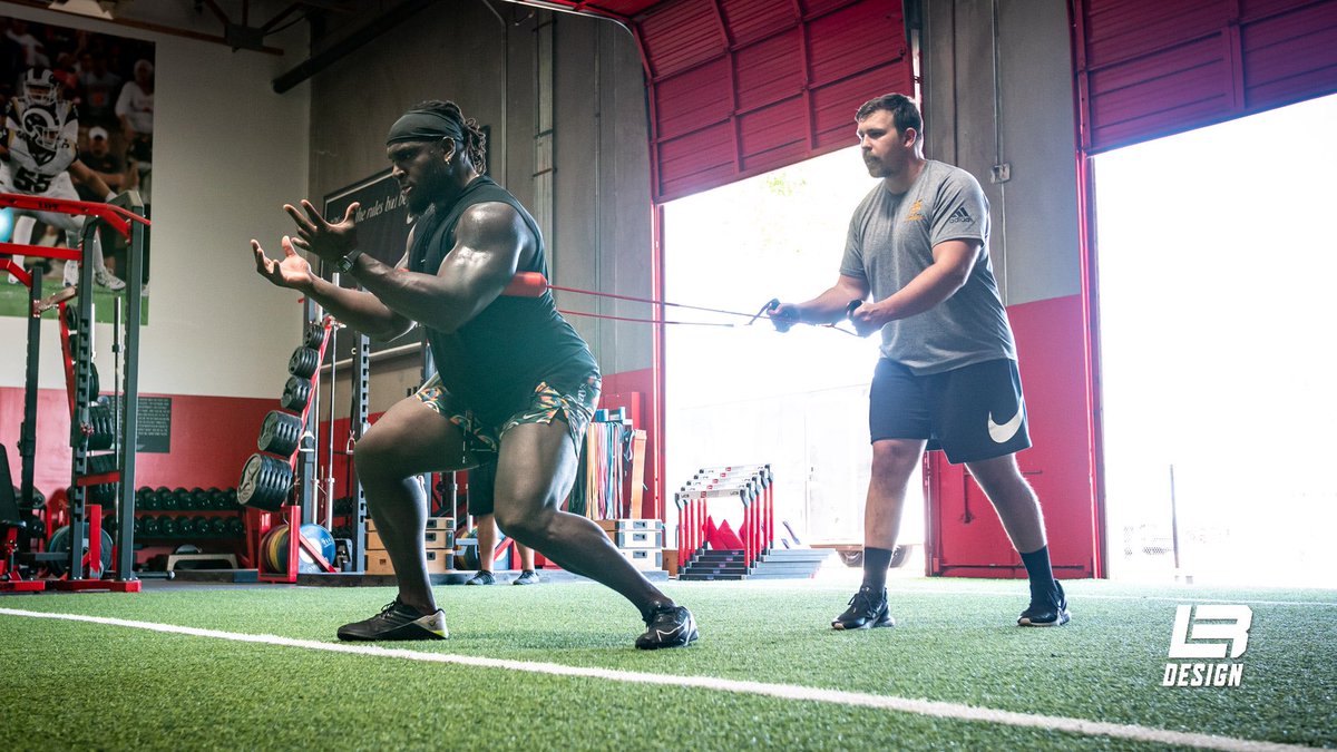 LB Design tweet media