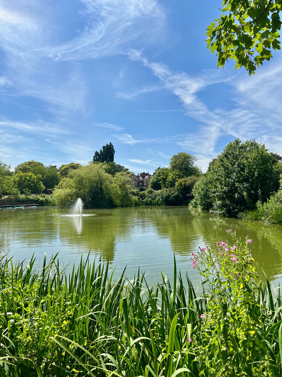 computingjen's tweet photo. Had a wonderful afternoon exploring Bletchley Park Trust to celebrate graduating from the CSA. A great afternoon away from @SilverstoneUTC @WeAreComputing @ComputingHubMKN
#ncce #csteachers #bletchleypark #CSAClassof22 #CSAgraduation #SilverstoneUTC #education #computing https://t.co/oHyUKWcP1X