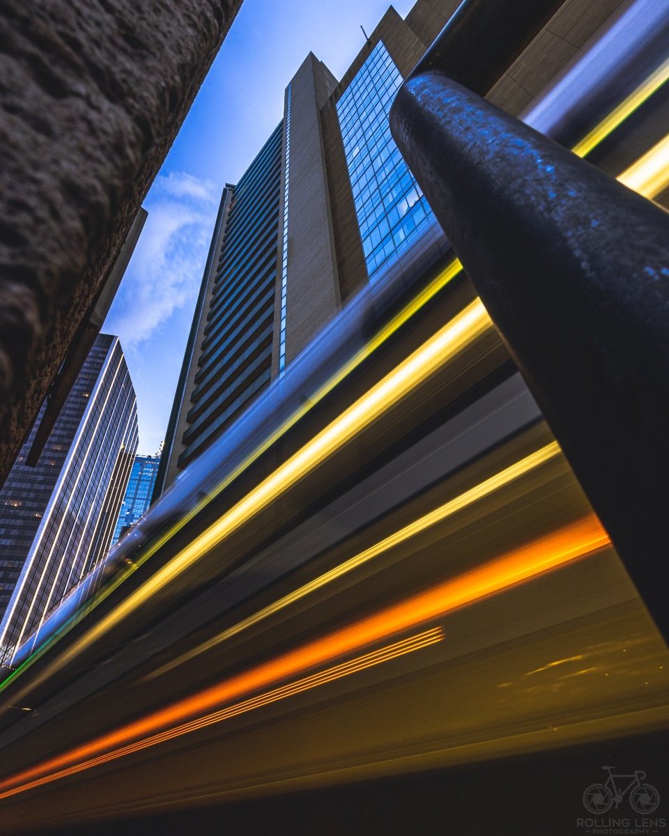 I love a lazy shutter #canoneosr #shotoncanon #Dallas #dtxstreet #longexposure #lazyshutters