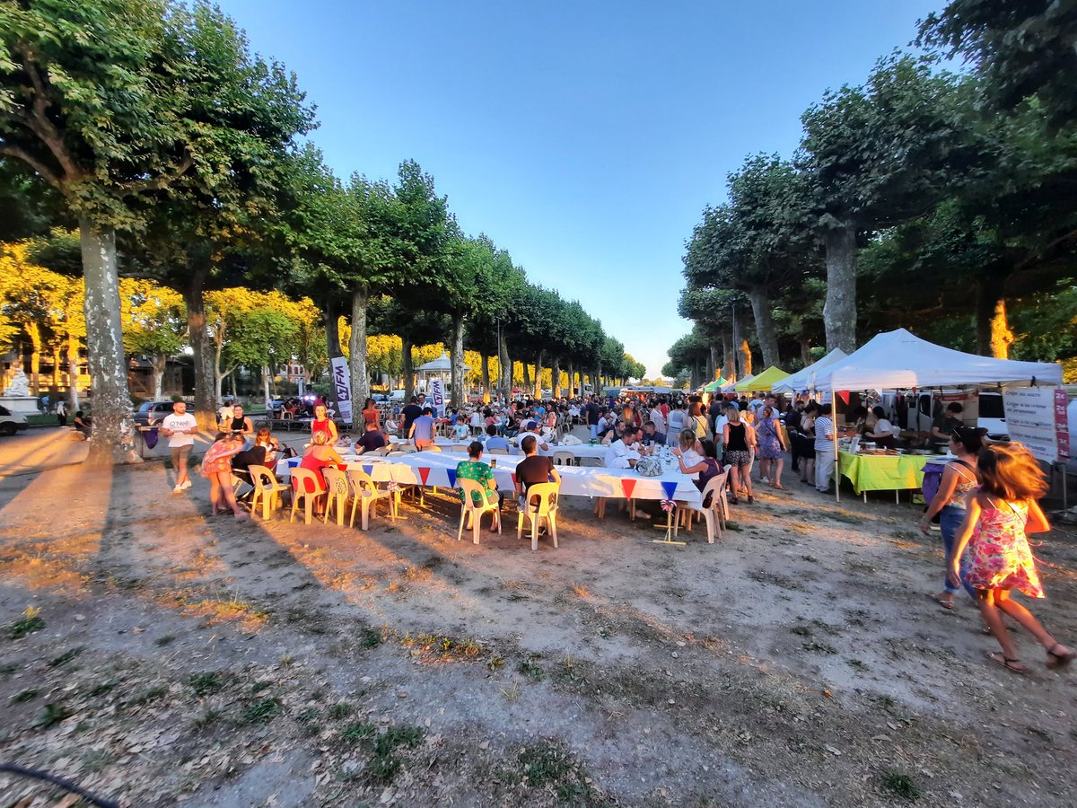 #Agen #fetenationale marché des producteurs de pays au Gravier