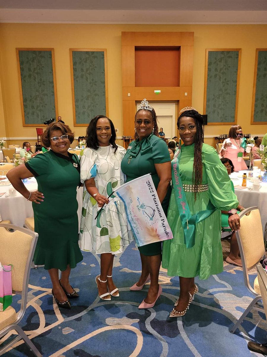 Educational Advancement Foundation 
CONGRATULATES Chi Psi Omega Chapter on your Platinum Award (raising the highest scholarship funds)
"The Magic of Excellence In Scholarship &amp; Giving" 2022 Awards Breakfast #AKABoule2022 #AKAEAF #AKAExcellence #AKA1908 #AKACPO #chipsiomegachapter