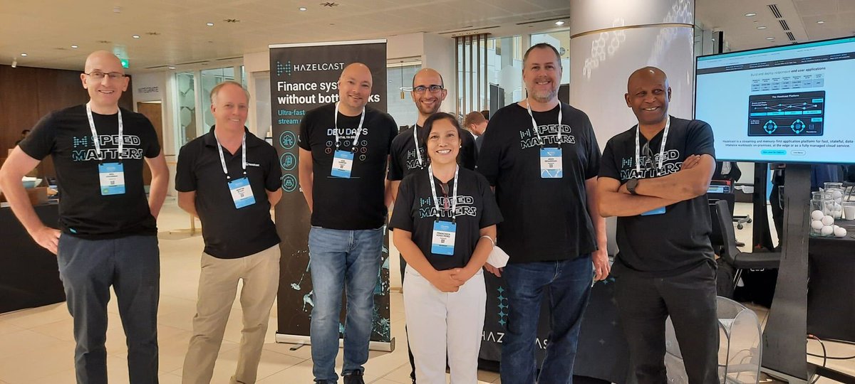 hazelcast's tweet photo. Hi from Open Source London! @FINOSFoundation 

#osfflondon #osfinserv #fintech #finance https://t.co/VtwVAzj2D1