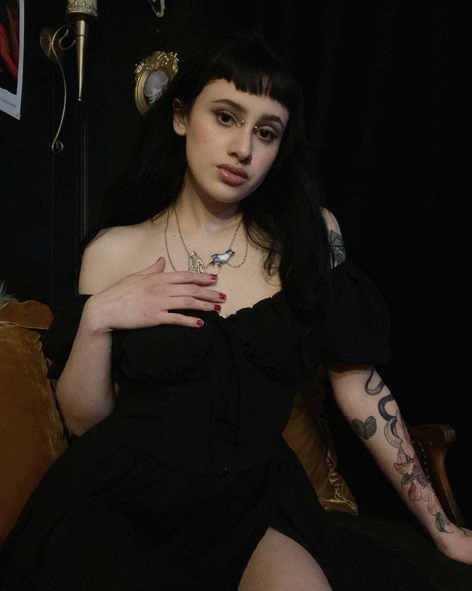 Thebitchwitch_'s tweet photo. I looked cute yesterday✨ https://t.co/R8jFOIVAuJ