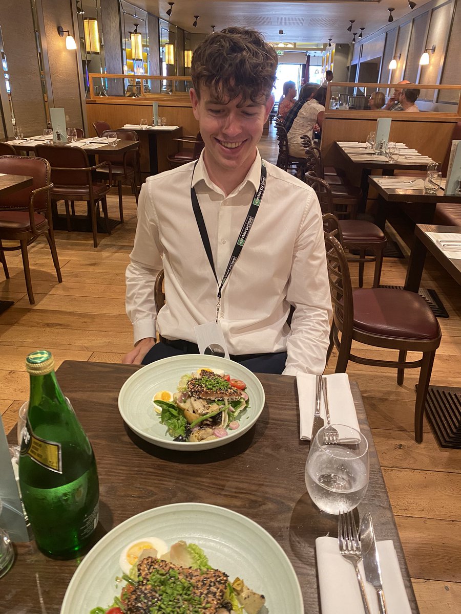 Great lunch today with one of our newest recruits, already talking about his future progression to branch manager! <a href="/DuncanReesERAC/">Duncan Rees</a> has just started his 1 year placement from <a href="/_UoW/">University of Winchester</a>. Big name to live up to in the rental world! Do us proud 👊🏼💪🏼 <a href="/ardalan442/">Andy Homayoon</a>
