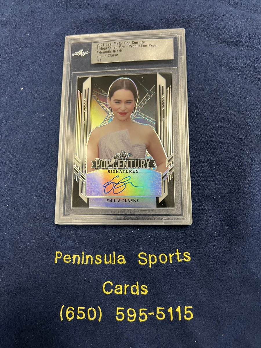 PeninsulaSC's tweet image. Last box mojo! @Leaf_Cards Emilia Clarke auto! 1/1!