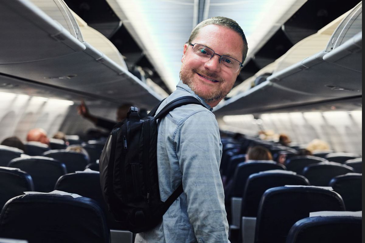 erikjasonn's tweet image. Parent on a plane: My baby is choking! Please someone help! Is there a doctor on board?

@JJ_Routley: