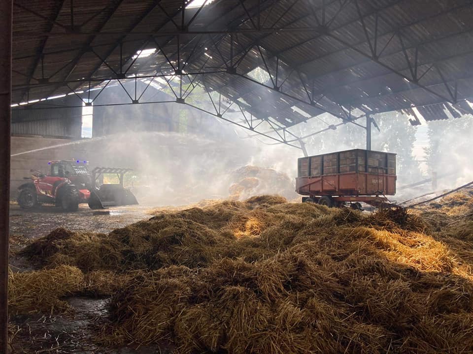 Een overleg met uw promotor voor het eindwerk #pgrm #rampenmanagement moeten annuleren voor wat terreinwerk bij een asbestbrand @GemeenteZemst en een opsco IGS <a href="/Steenokkerzeel_/">Steenokkerzeel 1820</a> op 1 dag... #noodplanning, never a dull moment :-) #NPC #lovemyjob