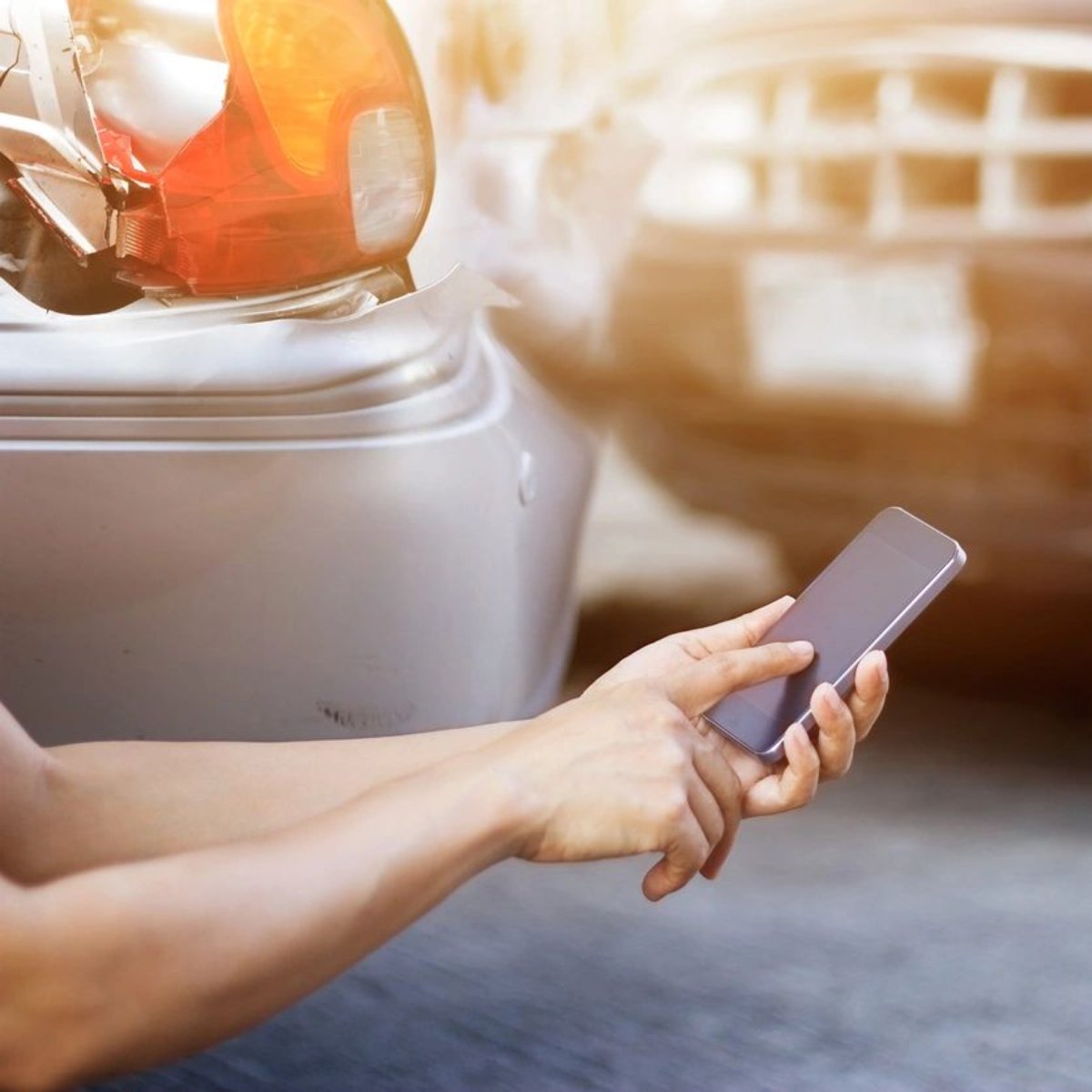 MIllsBodyShop's tweet photo. Don't let a collision leave you stranded. Call us at (405) 321-4100 for reliable body work. https://t.co/2DPUKFEwM0