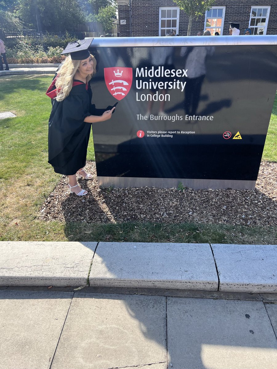 domdeeee's tweet photo. Best day at the best uni with the best people (we missed you lots @cfitzsimonsmdx1) @MiddlesexUni @mariont32694579 @lucyheath @DenMEnright https://t.co/zMApp5LaqW