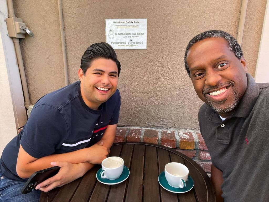 From classmates to colleagues! It’s always encouraging to connect, pray, discuss life and ministry, and enjoy a hot beverage #walnutcreek #walnutcreekca #pastoralcolleagues #pucalums #bondadosocoffeeandteacollective #wednesdayvibes #pastorlife #friendsandcolleagues