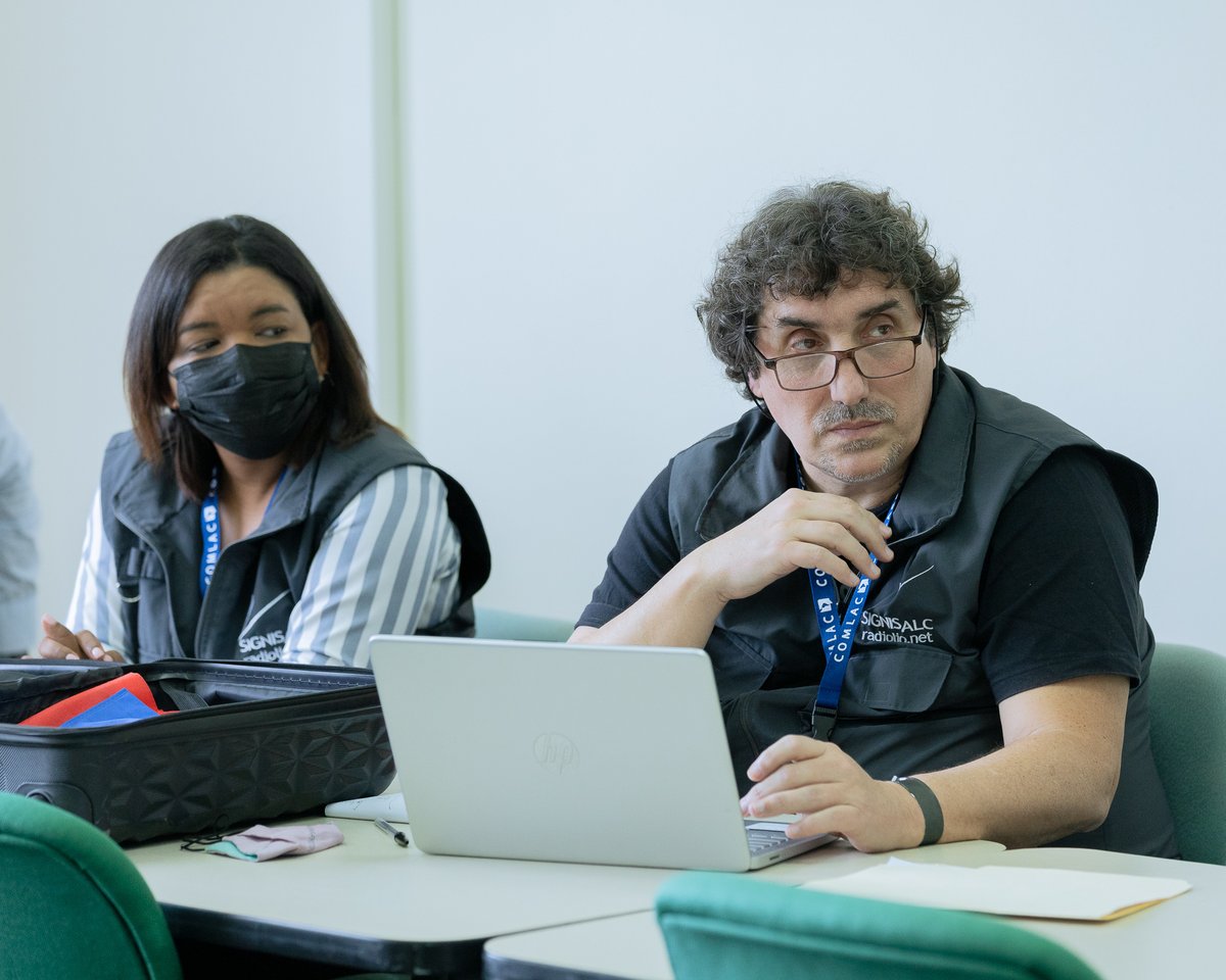 ComlacSignis's tweet photo. 🇵🇦 Los asistentes del @ComlacSignis asisten a las mesas de #Educomunicacion; Medios y cultura; espiritualidad y nuevos temas; y #MedioAmbiente. 

🌎 Entre los expositores, se encuentran miembros de SIGNIS en América Latina y el Caribe @SIGNIS_ALC. 

🇵🇦 Desde Ciudad de #Panama. https://t.co/20aOKYR7XB