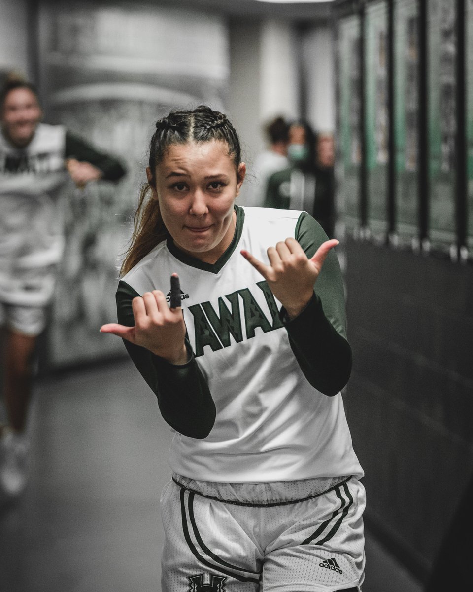 🤙🤙🏼🤙🏽🤙🏾

#GoBows