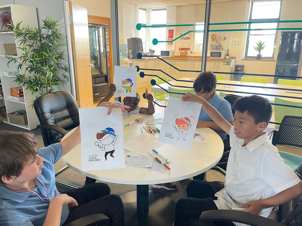 childrensuni's tweet photo. Children from @sidmouthschool had a wonderful “Day in the Clouds” today @GiacomCM. They took part in a variety of activity stations including HR, Sales and Marketing and got to create their own logos.
#Adayintheclouds https://t.co/e78DPxlmrs