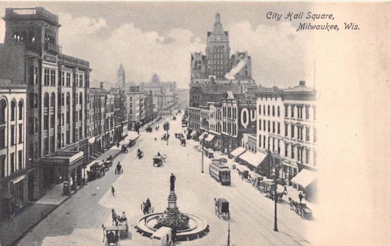 paultalkscities's tweet photo. Staggered at how Milwaukee’s city hall square so closely resembled the famous Strøget of Copenhagen. Remember, US cities weren’t built for cars, they were demolished for cars. https://t.co/cX5dntbEhi