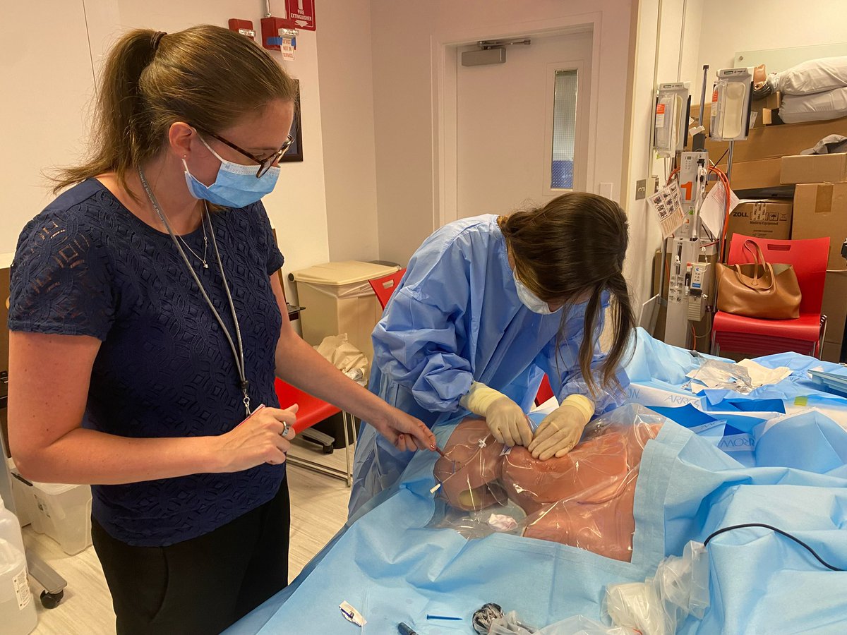 Mount Sinai Pediatric Critical Care Fellowship (@mountsinaipccm) on Twitter photo First-year fellows jumping right in with procedural skills training in the STAR Center <a href="/KDerespina/">Kim Derespina</a> <a href="/shubhikaushik/">Shubhi Kaushik, MBBS, FAAP</a> @gangadsa <a href="/MountSinaiPeds/">Mount Sinai Kravis Children's Hospital</a> #PedsICU First-year fellows jumping right in with procedural skills training in the STAR Center <a href="/KDerespina/">Kim Derespina</a> <a href="/shubhikaushik/">Shubhi Kaushik, MBBS, FAAP</a> @gangadsa <a href="/MountSinaiPeds/">Mount Sinai Kravis Children's Hospital</a> #PedsICU
