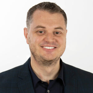 DigitalSummits's tweet image. Take note! 📝 @MatthewClyde from @IdeasCollide is heading to Stage 1 to arm the crowd with tactics on effectively becoming your brands Chief Storytelling Officer and making the most of your #contentmarketing. #DSPDX