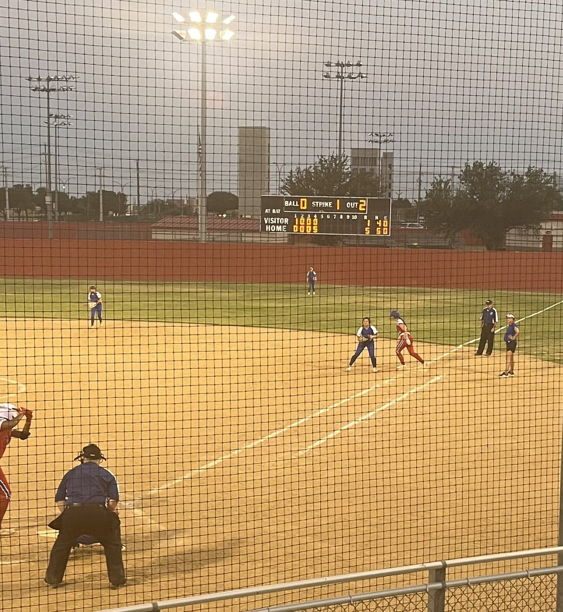 A great day to be a Lady Broncho with 2 TGCA All-Star Athletes representing OHS. Jazira Perez for Cross Country &amp; Nivea Saenz for Softball. Very proud of you both &amp; congrats to Coach Santi and Coach Peña! 
<a href="/AustinTGCA/">TGCA</a> <a href="/ECISDAthletics/">EctorCountyISDAthletics</a> <a href="/LadyBronchoSB/">Odessa High Softball</a> @BronchosTrack <a href="/BigRedBronchos/">Odessa High School</a>